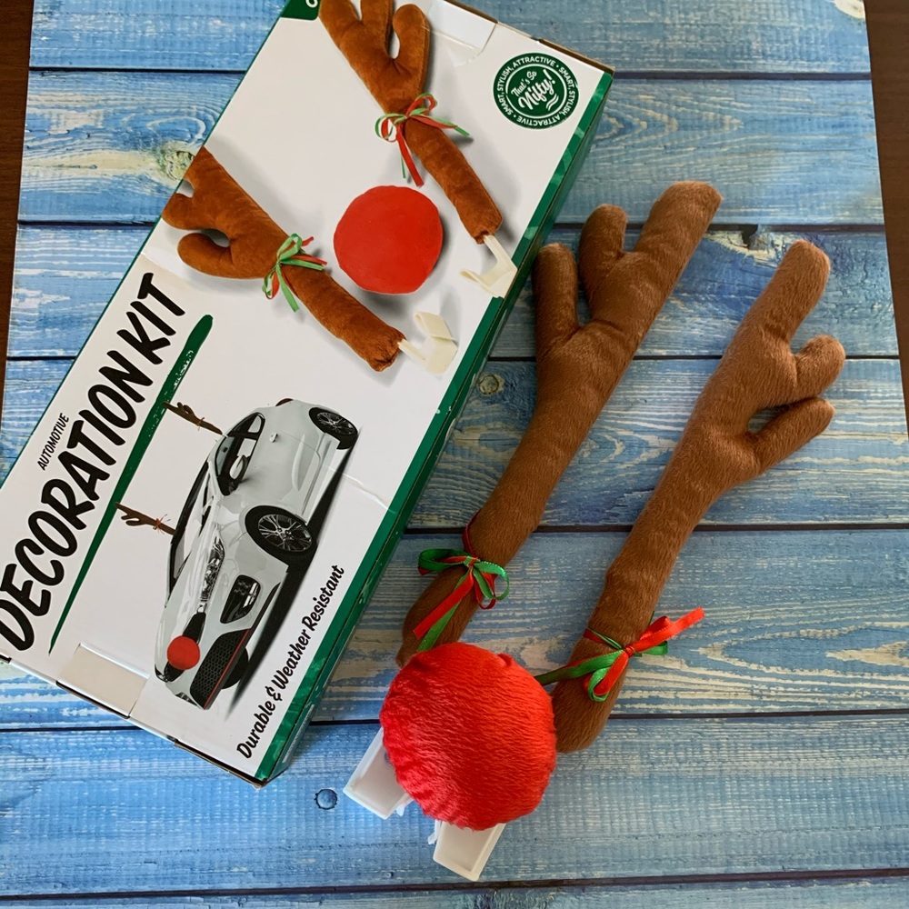 Car decoration kit - for christmas.